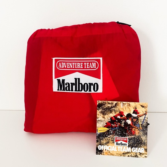 Vintage 90’s Marlboro Adventure Team Red & Black Nylon Windbreaker Set and Pouch - Picture 2 of 11